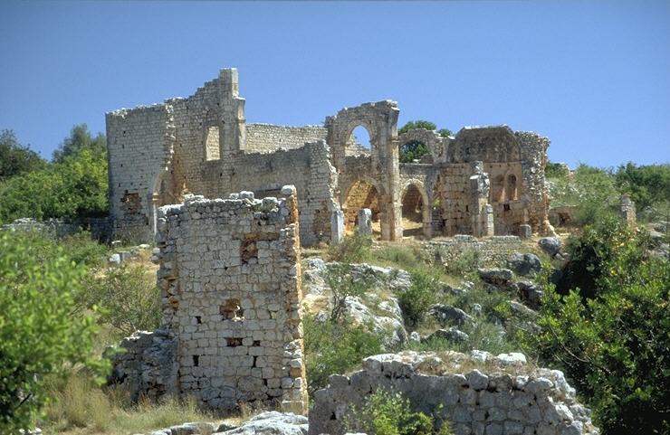 ... und dies bedeutet, da� es f�r einen Abtransport der Steine bereits wieder zu weit entfernt gewesen sein d�rfte. 