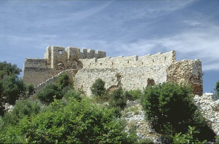 sie mu� irgendwo gut versteckt �ber dem Abgrund sitzen